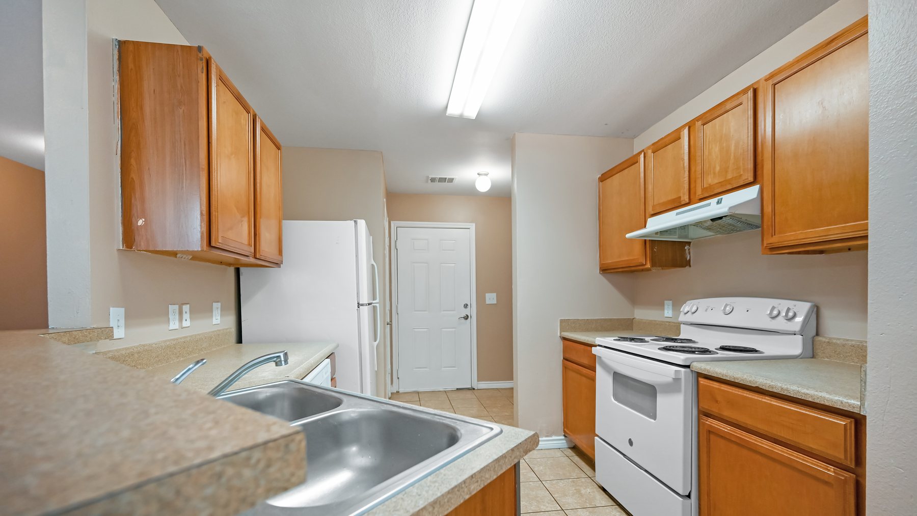 Maeghan Pointe apartment features